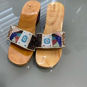 Women's Beaded Sandals - Multicolor